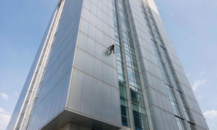 武汉幕墙铝单板建筑外立面清洗保养