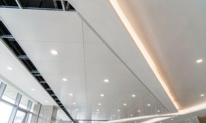武汉天花吊顶材料选型与施工现场